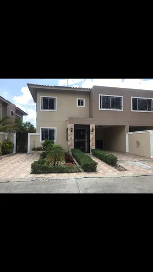 Venta Casa Ciudad Modelo Jacobo Majluta Santo Domingo Norte 