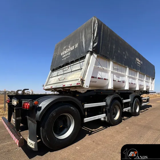 Carreta Basculante Vanderleia 3 Eixos Randon Ano 2013