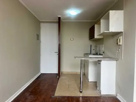 Departamento Con Terraza, Remodelado. Metro Hosp (175895)