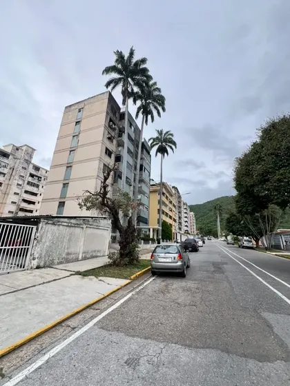 Ad, Apartamento En Venta Valencia, Urbanización El Trigal Centro, Residencias Alesia