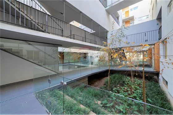 Cómodo Departamento Con Jardín En Ñuñoa