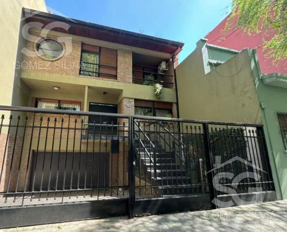 Casa En Venta 6 Ambientes En Coghlan, Belgrano