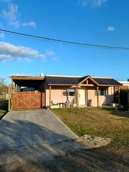 Casa Quinta Ubicada En Barrio Cerrado La Tregua, Virrey Del Pino Km 46, Partido De La Matanza.