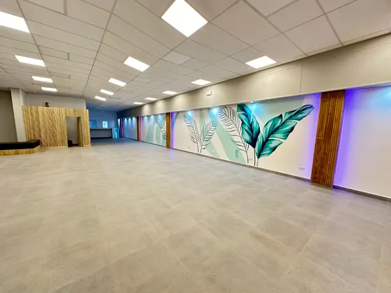 Alquiler Local Comercial Constitución (480m2)