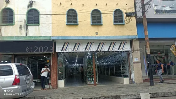 Julio Latouche 23-33593 Local Comercial En Venta Ubicado En El Casco Central De Valencia Carabobo.