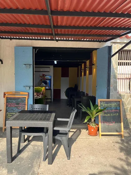 Venta De Fondo De Comercio Quintas De Naguanagua Lm