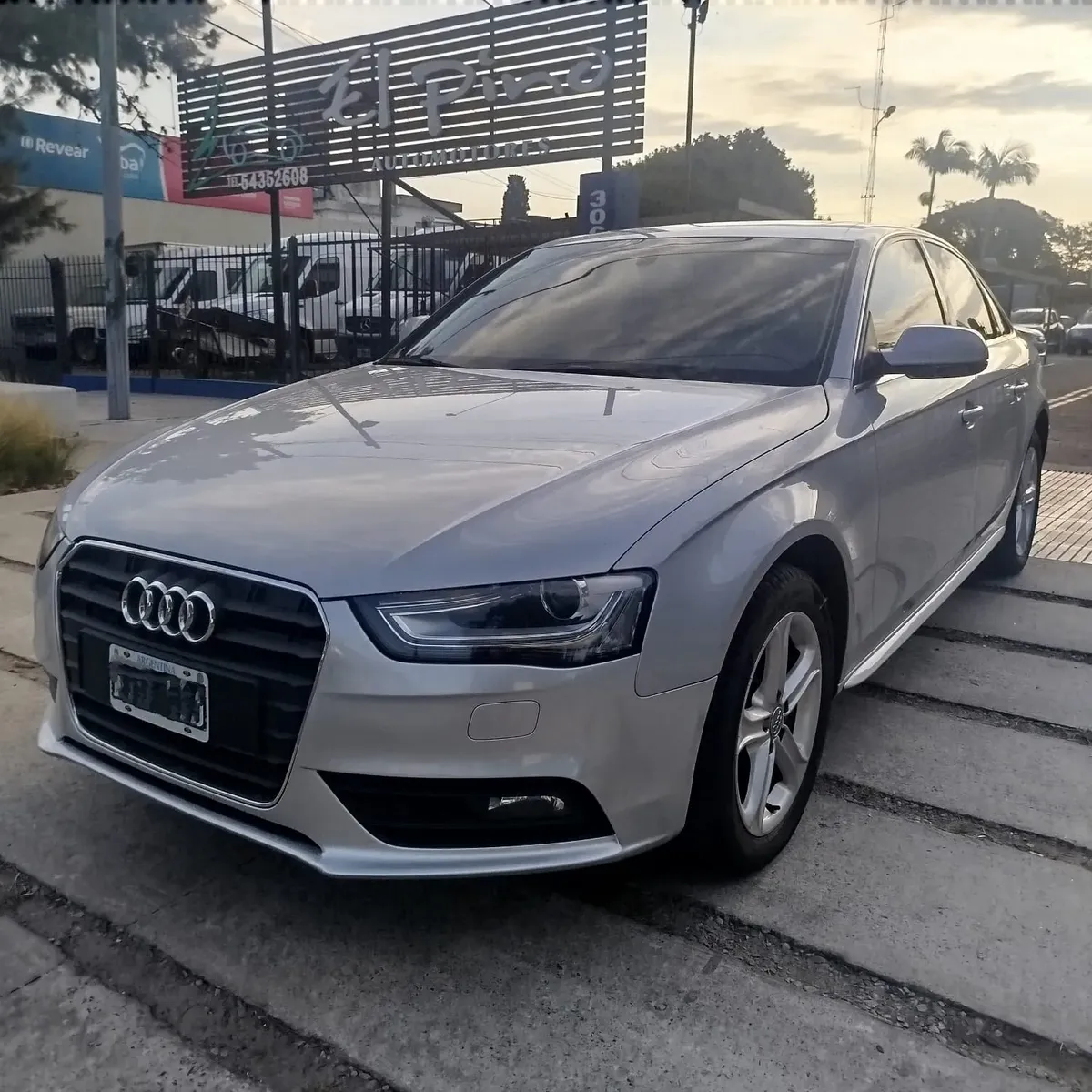 Audi A4 2.0 Attraction TFSI 225 HP Multitronic