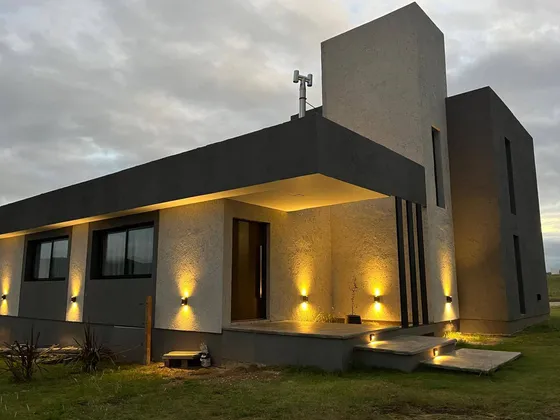 Venta Casa En Puerto Del Aguila Con Excepcional Vista 3 Dorm