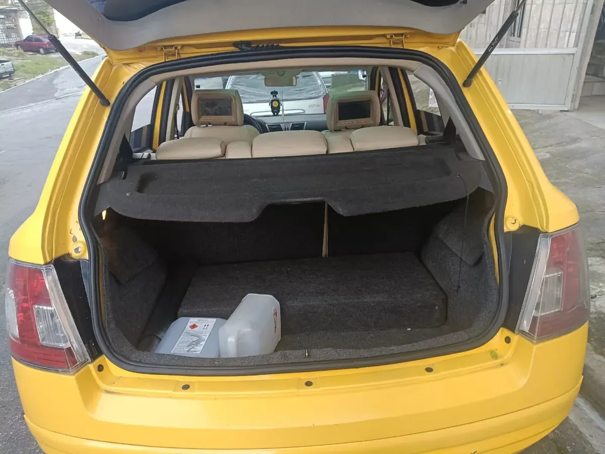 Fiat Stilo 2008 1.8 8v Sporting Flex Dualogic 5p — foto 5