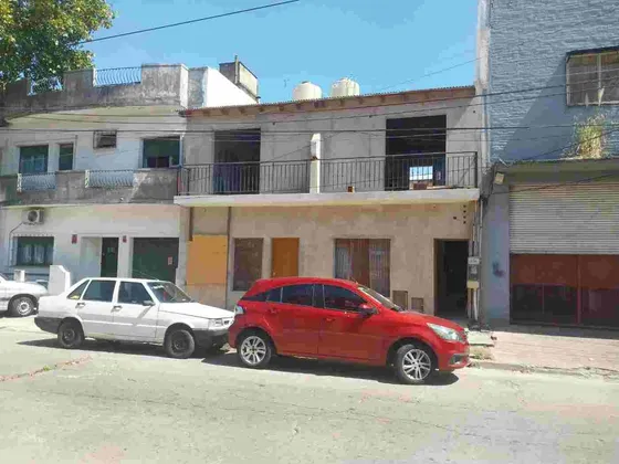Venta Monoambiente  Divisible Con Patio 7 M2 