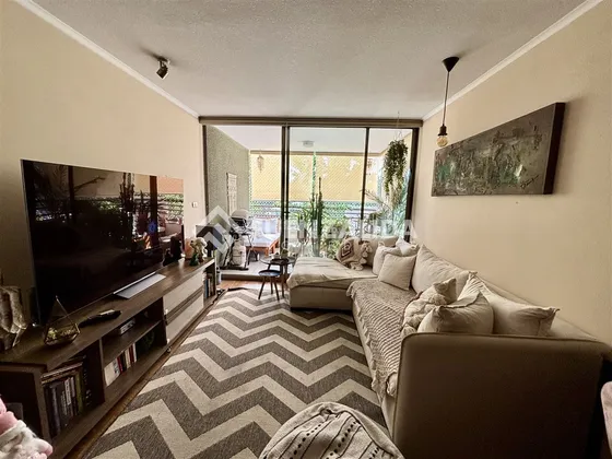 Departamento En Venta De 2 Dorm. En Ñuñoa