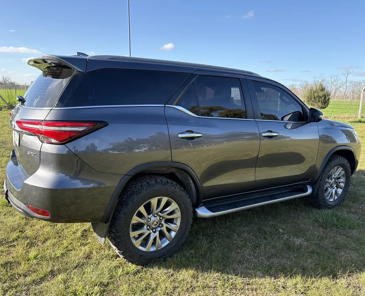 Toyota SW4 2.8 Srx 204Cv 4X4 7As At