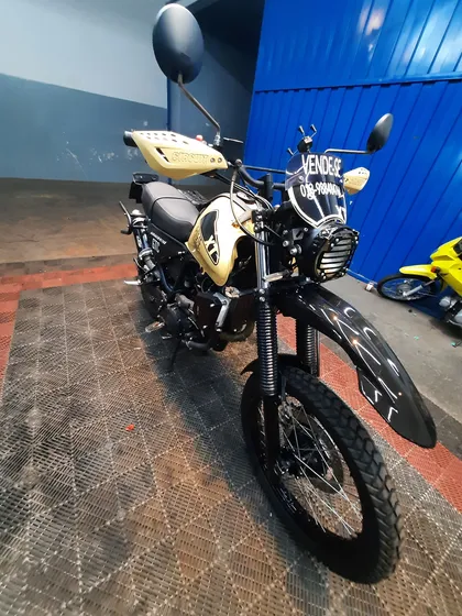 Yamaha Xt660r Customizada Scrambler