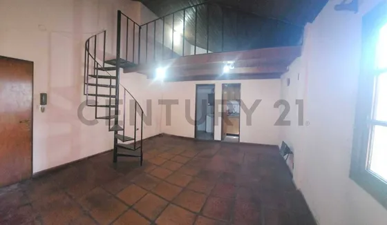 Venta Monoambiente Castelar Centro!!!