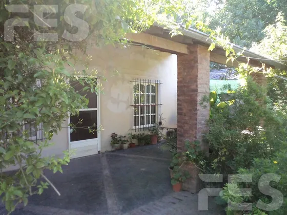 Venta De Casa 2 Ambientes - Pilar