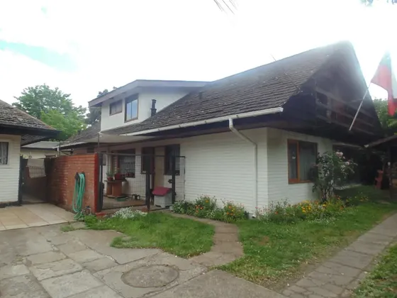 Casa En Venta En Calle Dinamarca