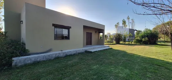 Casa En Venta 3 Dormitorios Barrio Cerrado La Finca Del Sol