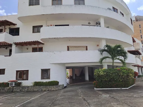 En Venta Apartamento Higuerote Puerto Encantado.