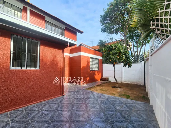 Cómoda Casa Familiar En Sector Consolidado De La Florida