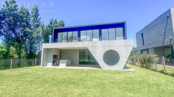 Venta Casa - Barrio Privado Lagoon Pilar / Pilar