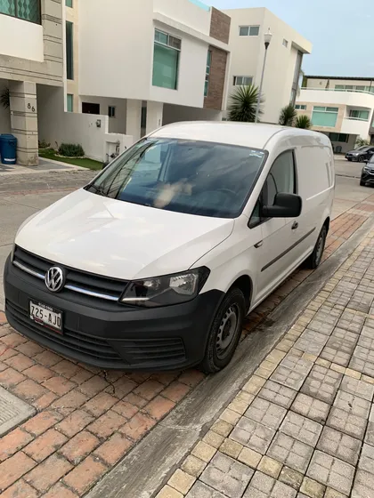 Volkswagen Caddy 1.6 Maxi Mt
