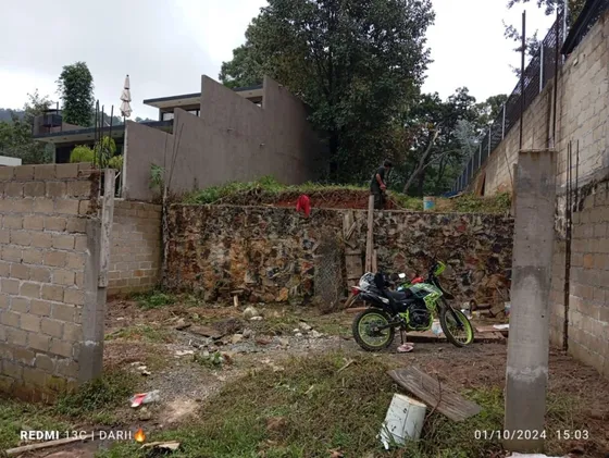 Ubicado En La Tranquila Colonia 3 Puentes, Este Terreno De 192 M² Es Una Excelen