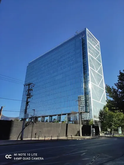 Arriendo De Local Comercial En Las Condes Id 72.815-lin