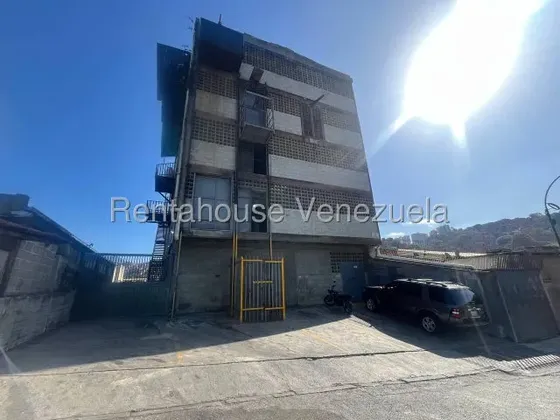 Local Comercial En Alquiler Urb. El Llanito, Caracas