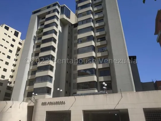 Ji 25-17402. En Venta Penthouse De 290m2 Ubicado En Guatire. Res. Frutas Condominio.