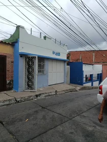 Confortable Y Amplia Casa La Pastora Caracas