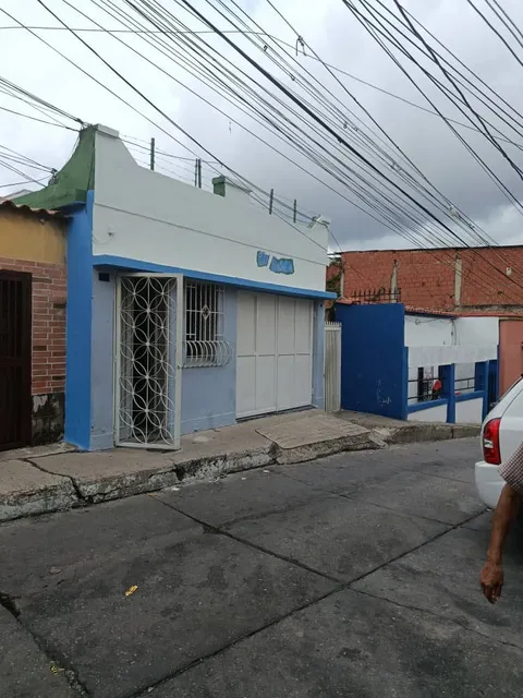 Confortable Y Amplia Casa La Pastora Caracas