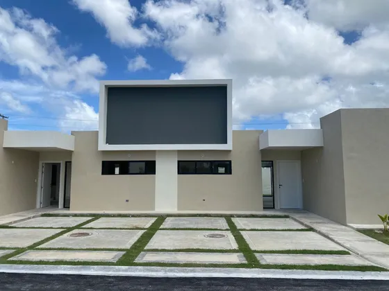 Casa Duplex Con Línea Blanca Ubicada A 5 Minutos Del Semáforo Del Downtown De Punta Cana, 3 Habitaciones