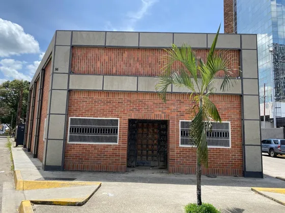 208023 Am* Venta Local Comercial Av Bolivar Norte Valencia