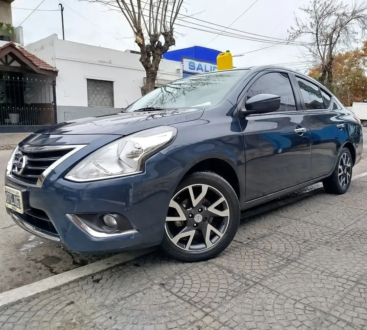 Nissan Versa 1.6 Exclusive At
