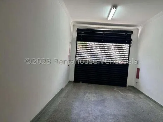 Local En Alquiler A Orilla De Calle En San Bernardino Dubravska Alarcón 24-13129