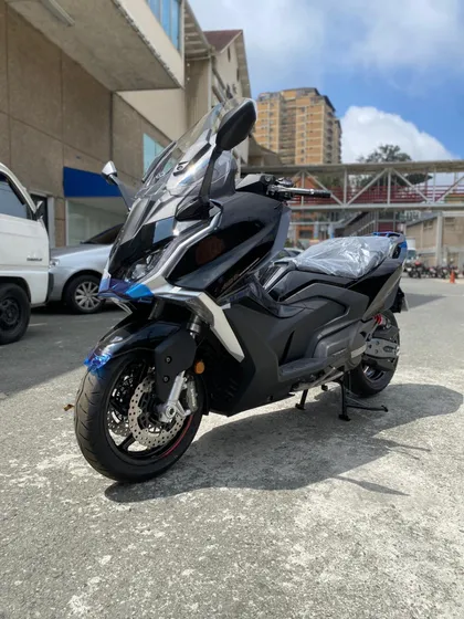 Kymco Ak 550 Premium