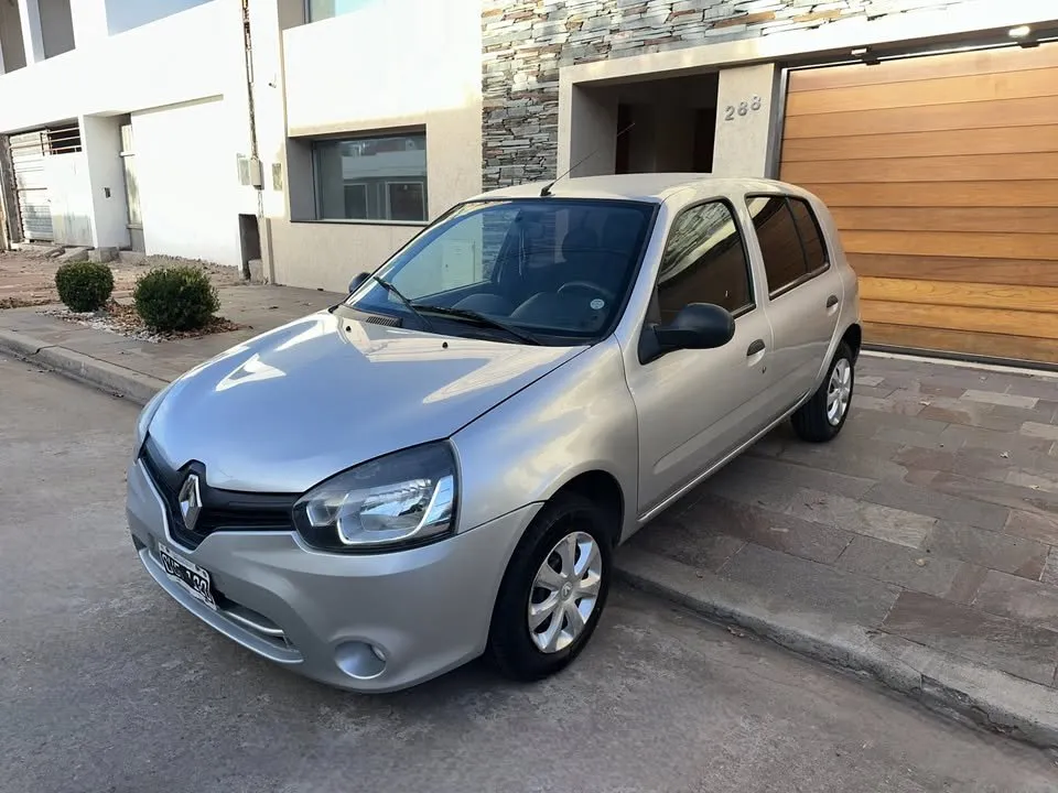 Renault Clio 1.2 Pack