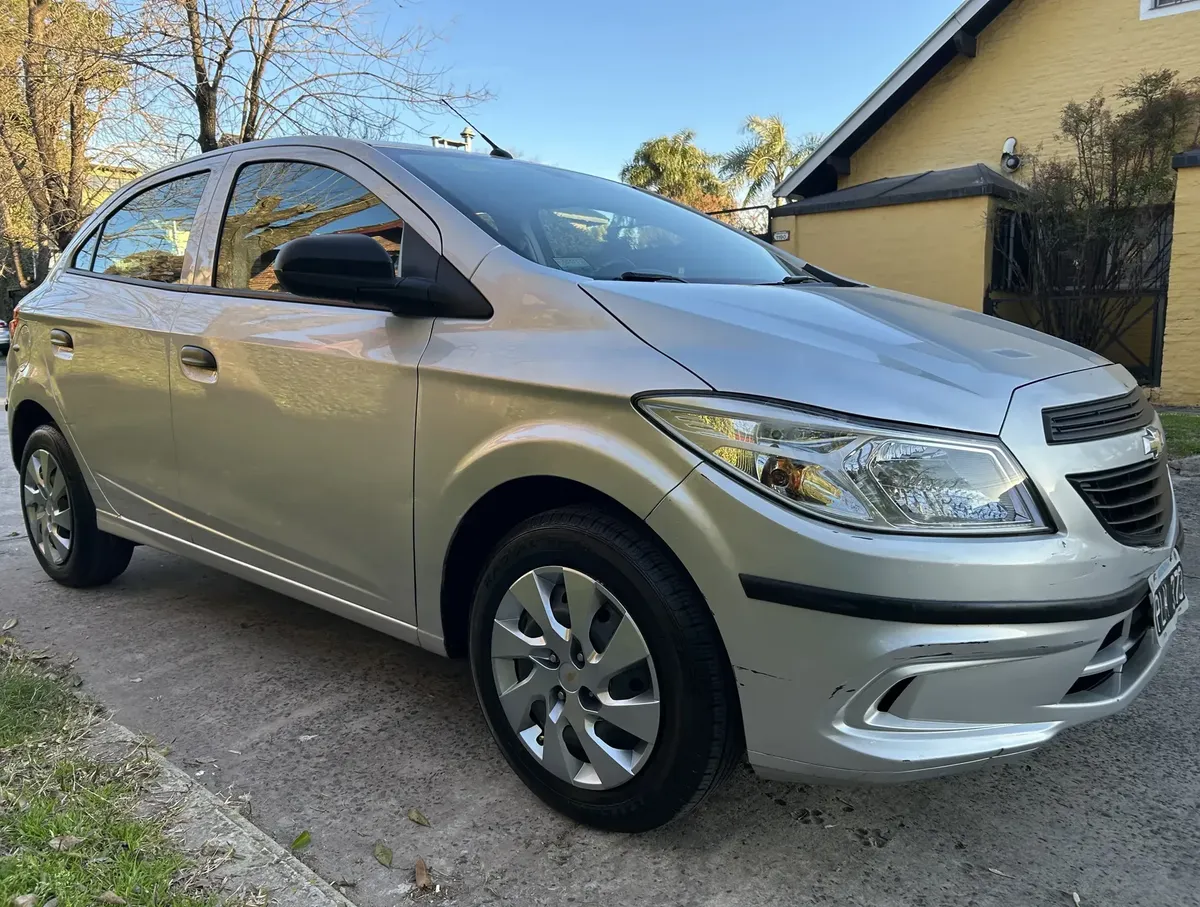 Chevrolet Onix 1.4 Lt Mt 98cv