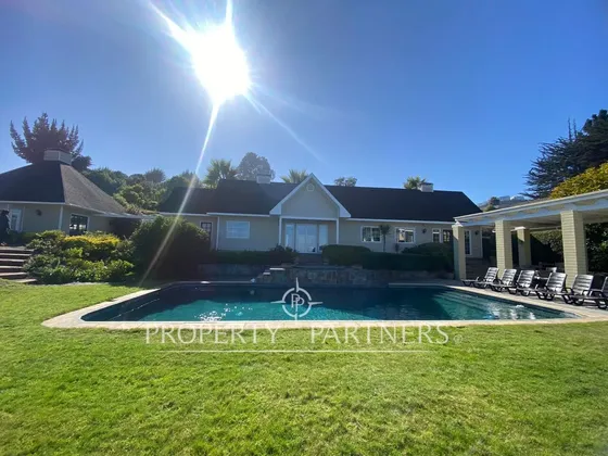 Arriendo Año Corrido En Exclusivo Condominio