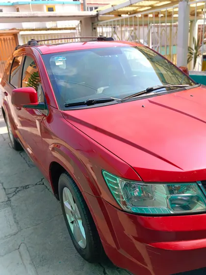 Dodge Journey 2.4 Sxt 5 Pasj At
