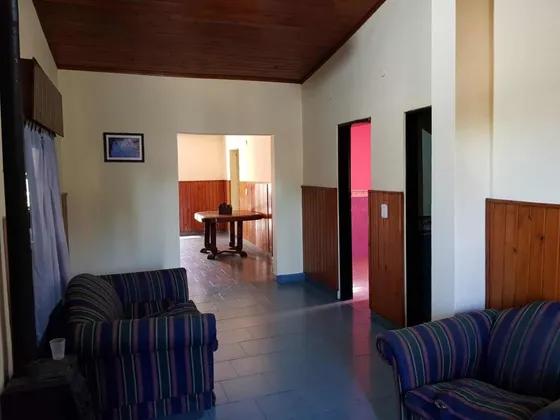 Casa En Venta - 2 Dormitorios 2 Baños 1 Cochera - 300mts2 - José Clemente Paz