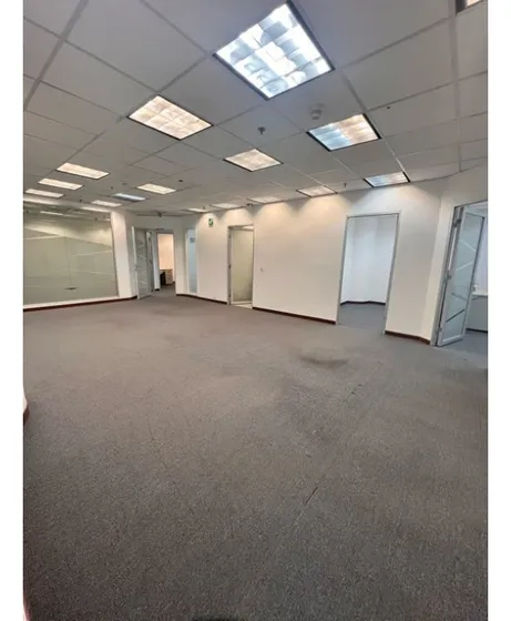 La Castellana/oficina 203m/torrecorporativa/2700$