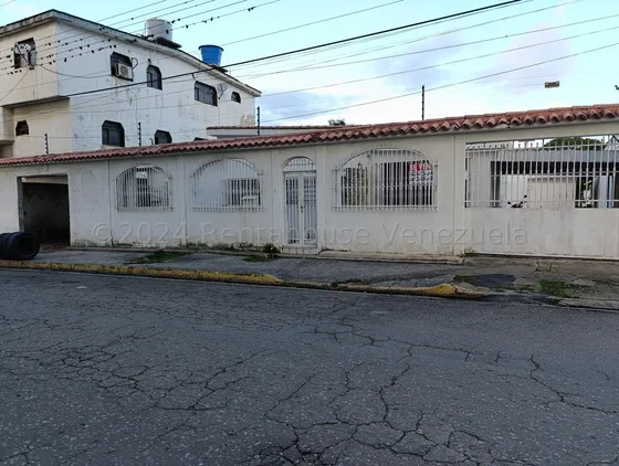 Casa En Venta En Villa De Cura Aragua 25-4117 Irrr 