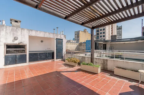 Departamento Triplex En Venta Con Terraza En San Telmo