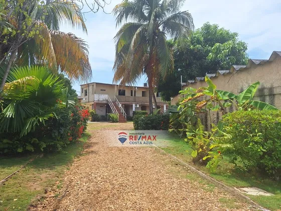 En Venta Terreno De 1392 Metros Cuadrados Detrás De La Av. Hugo Chávez, Tucacas