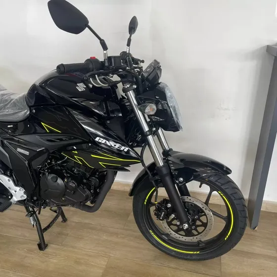 Suzuki Gixxer 150 0km 2025 Permuta Ahora 3 Y 6 Financio Dni 