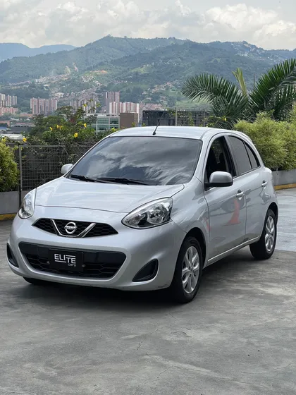 Nissan March 1.6 Sense At