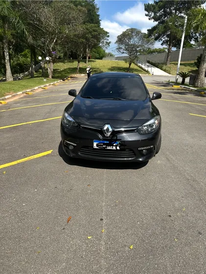 Renault Fluence 2.0 Dynamique Plus X-tronic Hi-flex 4p
