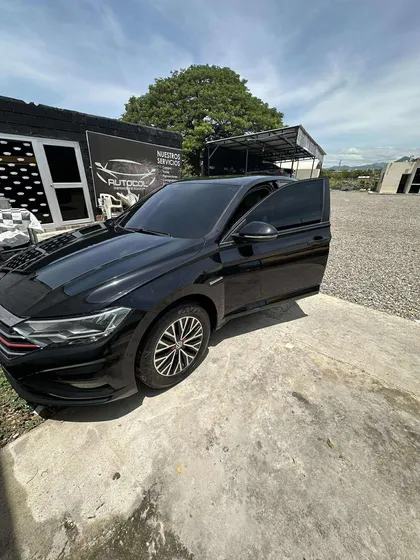 Volkswagen Jetta 1.4 Tsi Comfortline