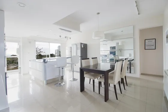Departamento En Venta 4 Ambientes En Berazategui Con Cochera Doble Y Vista Al Río